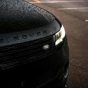 女生让男生看她的小笼包
